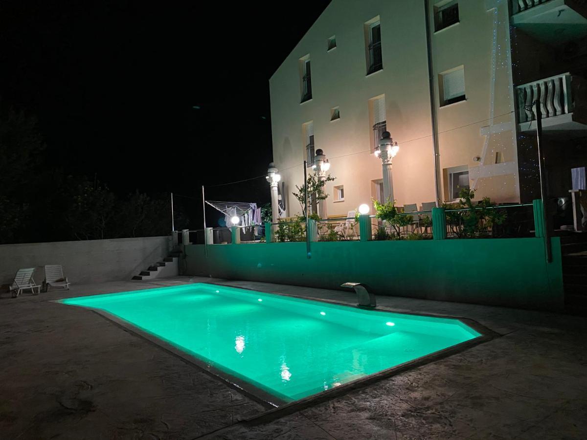 Apartmani Ivan V Relax Водице Экстерьер фото