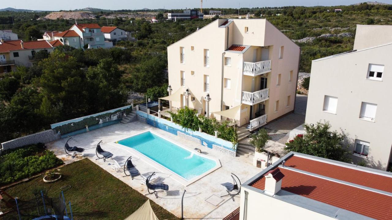 Apartmani Ivan V Relax Водице Экстерьер фото