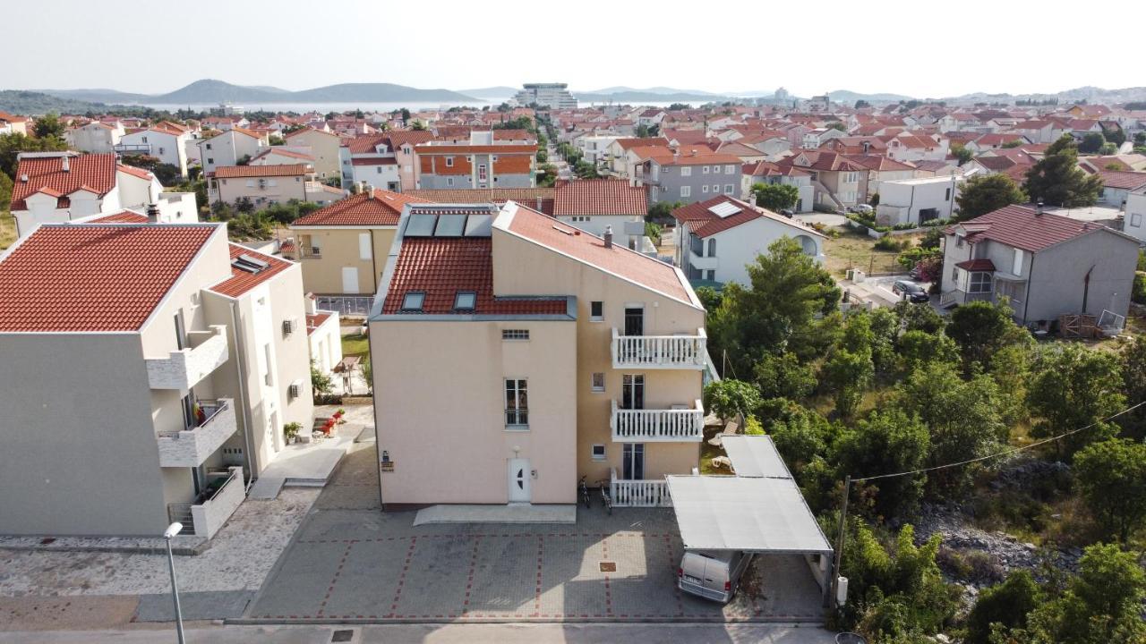 Apartmani Ivan V Relax Водице Экстерьер фото