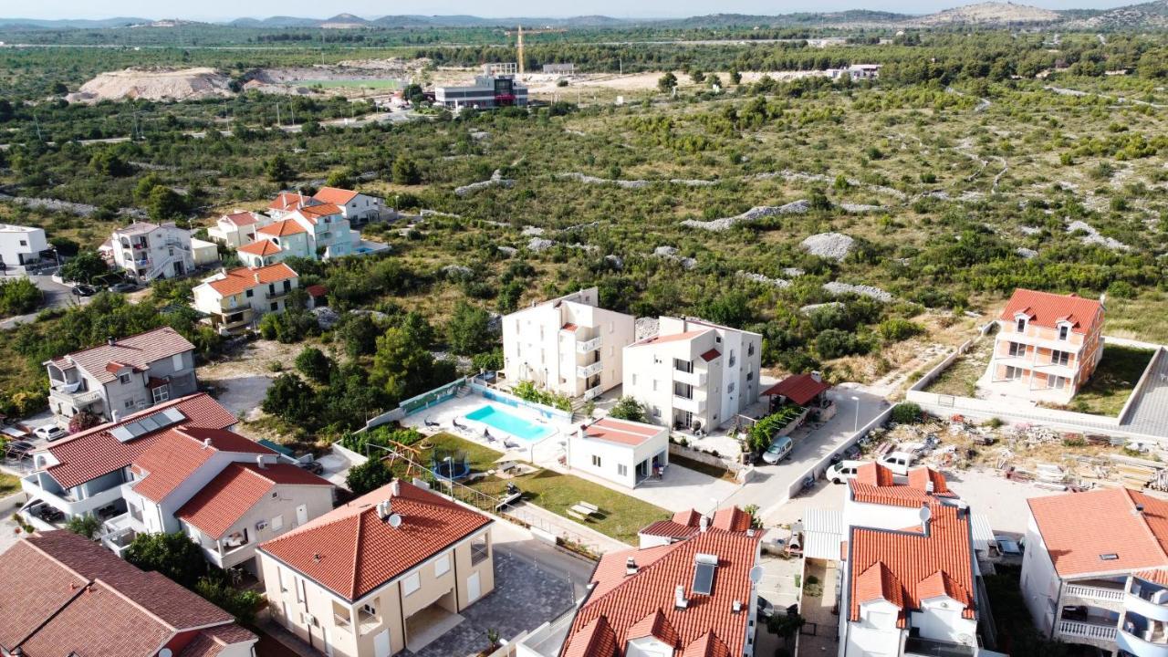 Apartmani Ivan V Relax Водице Экстерьер фото
