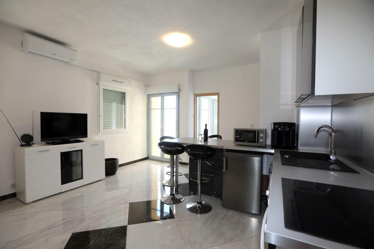 Apartmani Ivan V Relax Водице Экстерьер фото