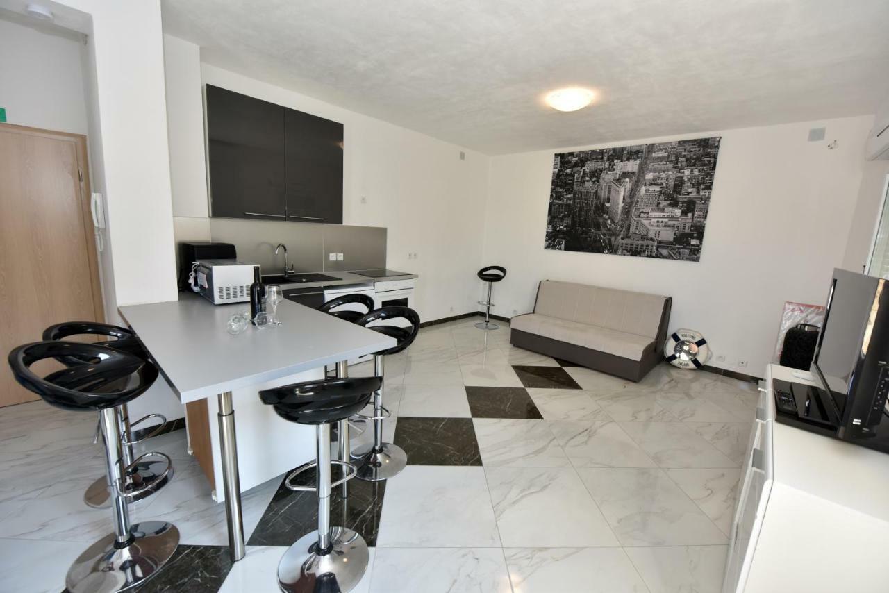 Apartmani Ivan V Relax Водице Экстерьер фото