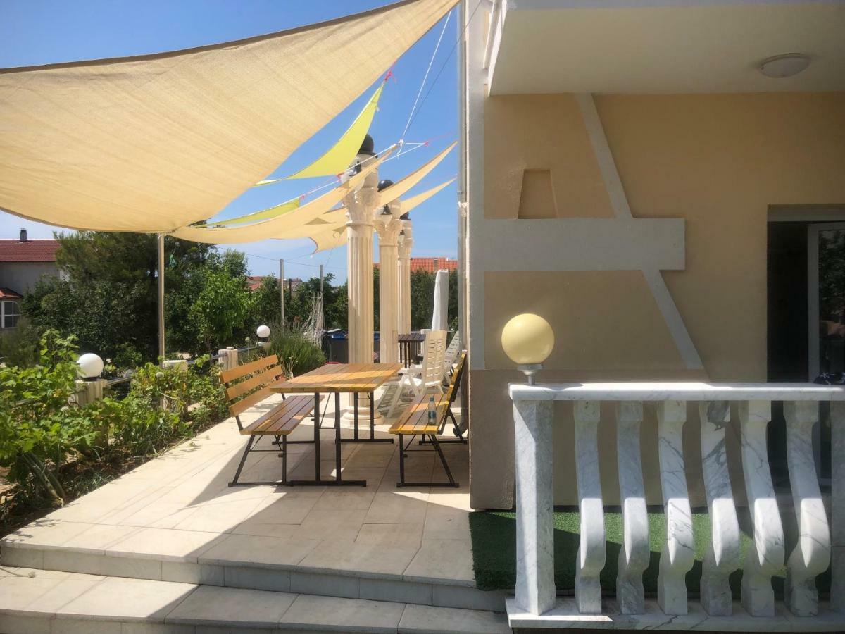 Apartmani Ivan V Relax Водице Экстерьер фото